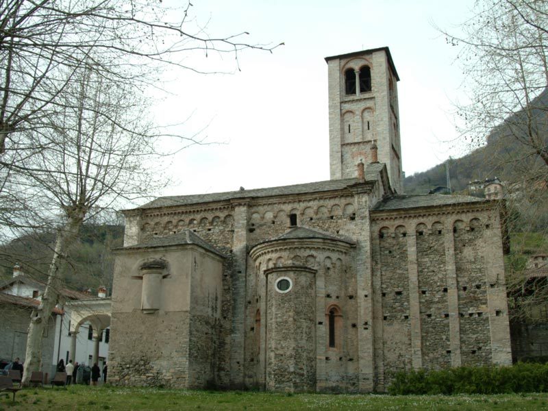 Kirche von Santi Matteo und Gusmeo, Gravedona